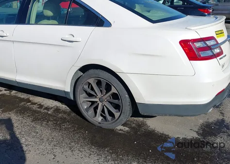 2016 Ford Taurus Sel z USA, uszkodzony, nr VIN 1FAHP2E80GG139867